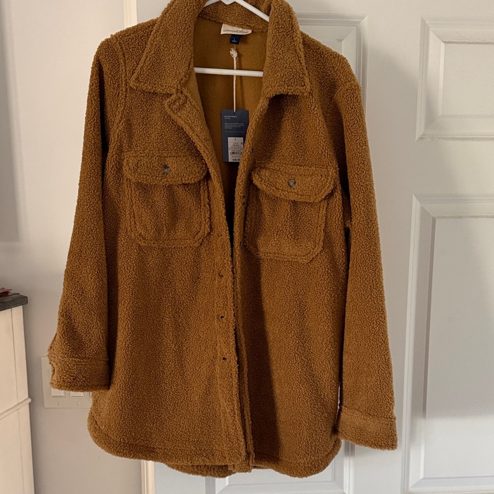 Universal Thread Tan Teddy Jacket NWT - image 1